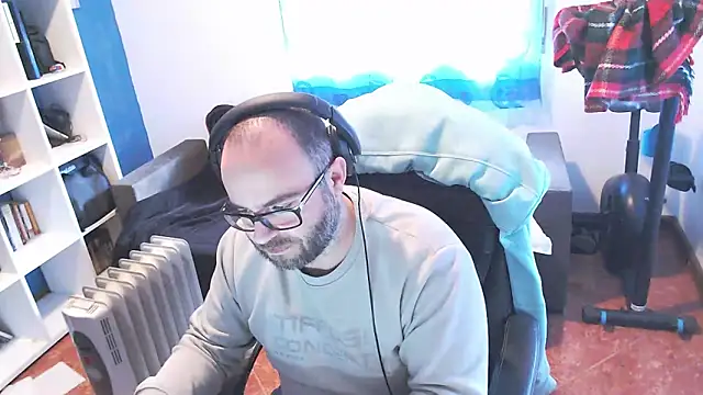 ravingr4d4 online show from 03-14-25, 02:08