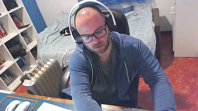 ravingr4d4 online show from 02-11-26, 10:15