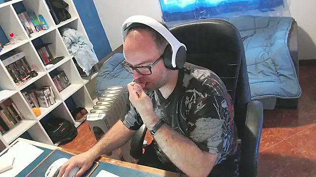 ravingr4d4 online show from 03-31-26, 08:05