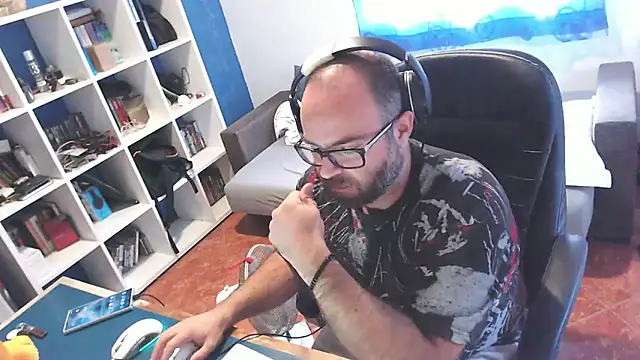 ravingr4d4 online show from 10-03-25, 10:28