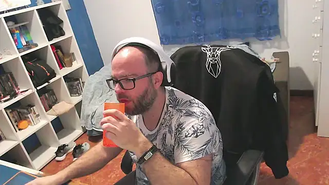 ravingr4d4 online show from 02-21-26, 12:45