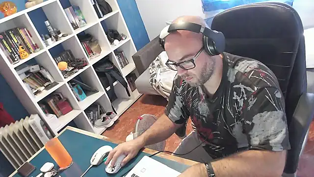 ravingr4d4 online show from 10-15-25, 10:34