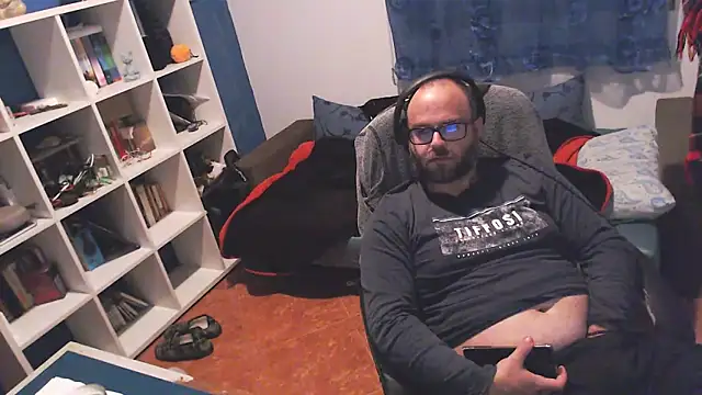 ravingr4d4 online show from 03-20-25, 01:02
