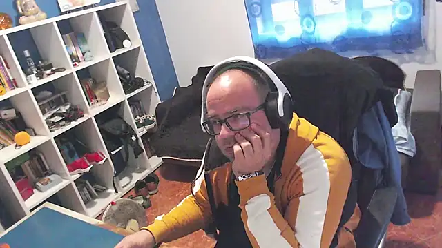 ravingr4d4 online show from 11-02-25, 02:55