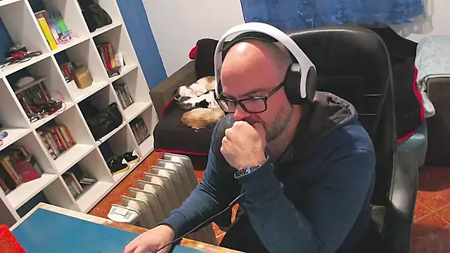 ravingr4d4 online show from 12-22-25, 11:05