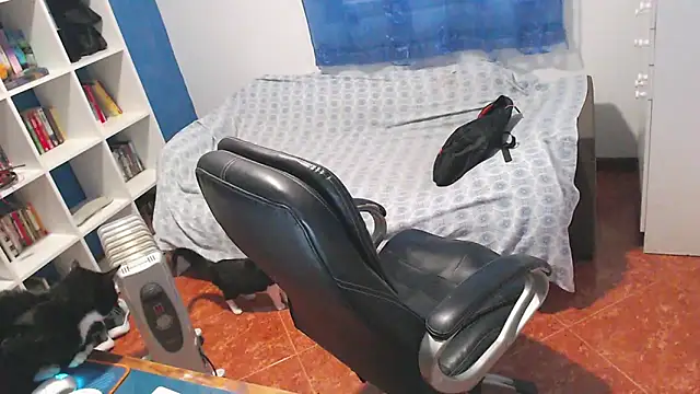 ravingr4d4 online show from 02-09-26, 02:15