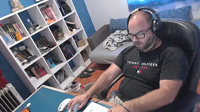 ravingr4d4 online show from 09-23-25, 08:43