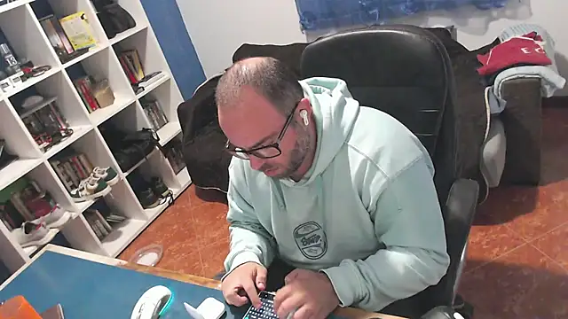 ravingr4d4 online show from 11-15-25, 10:25