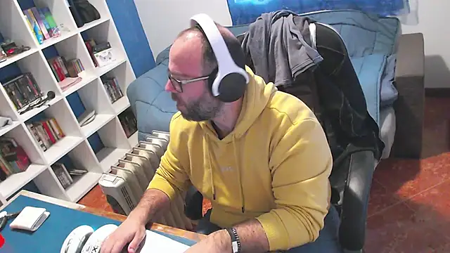 ravingr4d4 online show from 01-19-26, 02:10