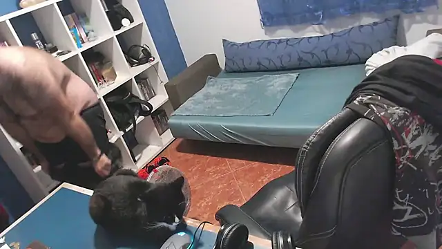 ravingr4d4 online show from 10-23-25, 10:41