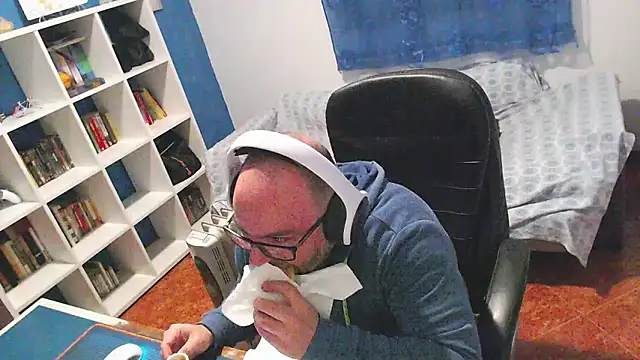 ravingr4d4 online show from 02-07-26, 07:55