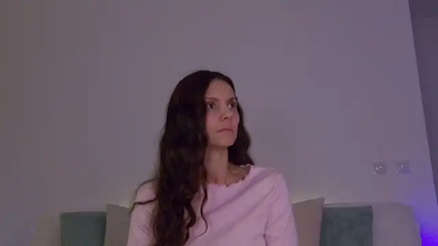 LilyRoselyn online show from 10-15-25, 11:24