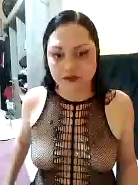 Snapshot of LilithRos3 chatting on 10-14-25, 10:42 LilithRos3 online show from 10-14-25, 10:42