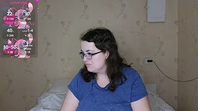 Snapshot of VladaCandy chatting on 02-25-25, 08:21 VladaCandy online show from 02-25-25, 08:21