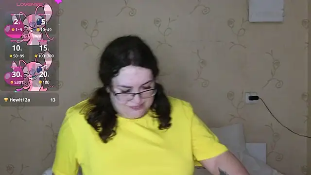 Snapshot of VladaCandy chatting on 02-21-25, 10:26 VladaCandy online show from 02-21-25, 10:26