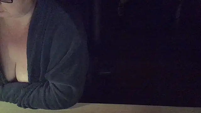 Silvia2277 online show from 11-01-25, 09:41