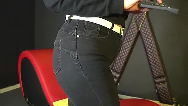 CelineConner online show from 02-09-26, 05:05