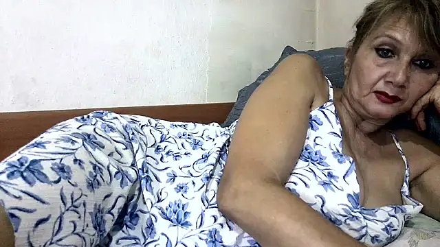 Snapshot of Andra_Love chatting on 10-10-25, 08:09 Andra Love online show from 10-10-25, 08:09