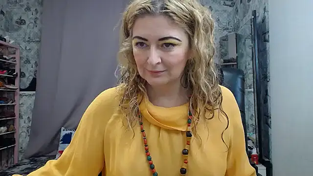 Helen1974 online show from 10-06-25, 05:57