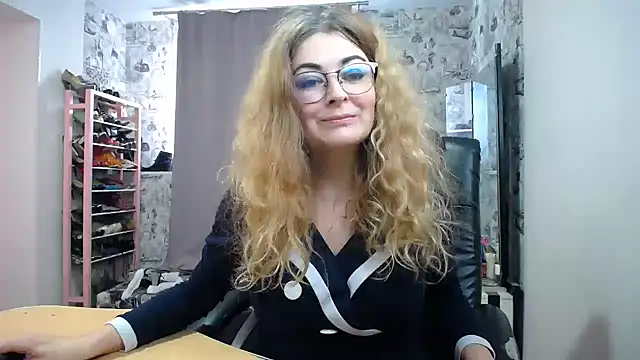 Helen1974 online show from 03-21-25, 05:00