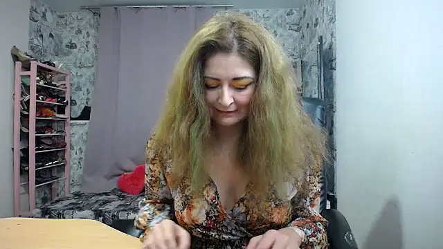 Helen1974 online show from 01-11-26, 07:32