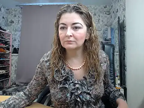 Helen1974 online show from 03-03-25, 01:23