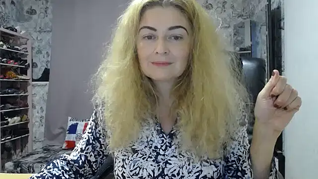 Helen1974 online show from 10-10-25, 05:41