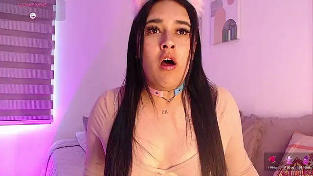 Megan FE online show from 11-05-25, 01:25