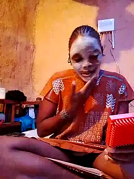 Snapshot of cute_naimah chatting on 11-30-25, 04:46 cute naimah online show from 11-30-25, 04:46