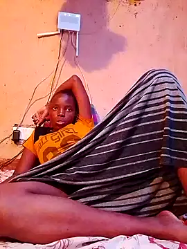 Snapshot of cute_naimah chatting on 11-17-25, 05:17 cute naimah online show from 11-17-25, 05:17