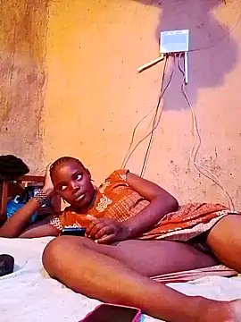 Snapshot of cute_naimah chatting on 11-30-25, 06:41 cute naimah online show from 11-30-25, 06:41