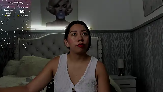 sexylaurita online show from 03-27-26, 11:22