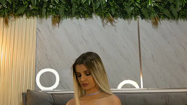 MiaCharm online show from 02-09-26, 09:13