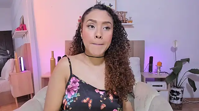 Zoe Gruber online show from 01-17-26, 01:09