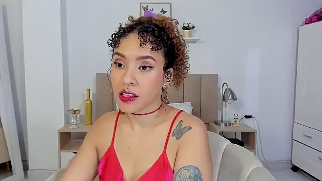 Zoe Gruber online show from 07-04-26, 11:20