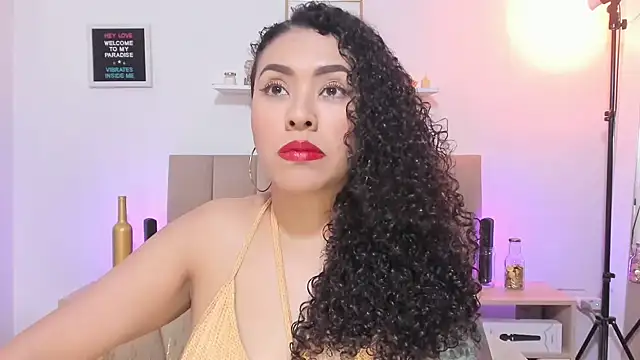 Zoe Gruber online show from 11-11-25, 07:30