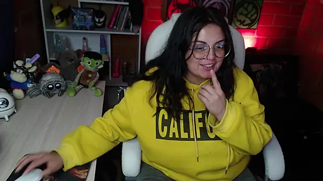 Snapshot of juliette_rd chatting on 01-14-25, 03:15 juliette rd online show from 01-14-25, 03:15