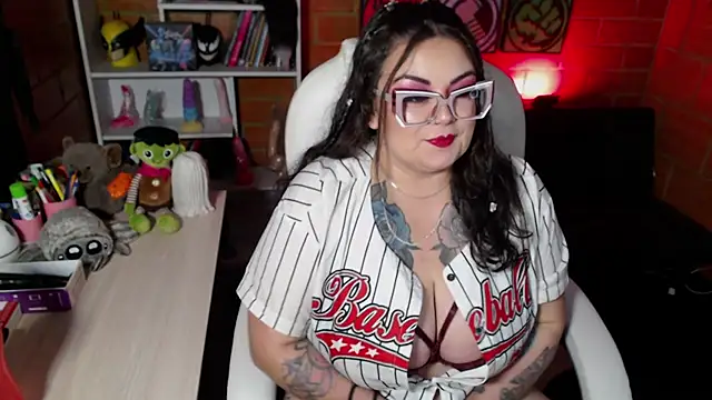 juliette rd online show from 12-02-25, 04:47