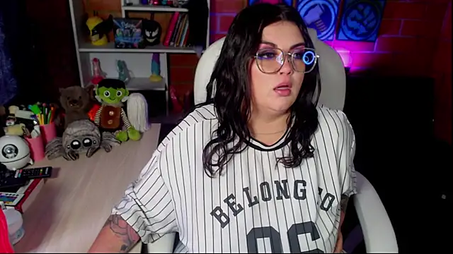 Snapshot of juliette_rd chatting on 09-24-25, 03:29 juliette rd online show from 09-24-25, 03:29