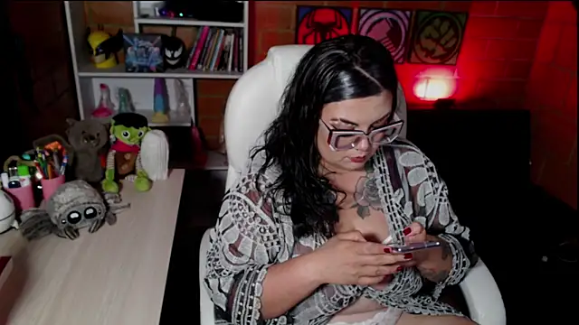 juliette rd online show from 11-19-25, 08:25