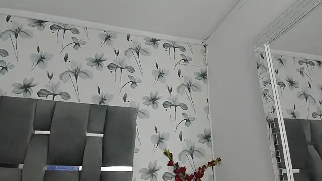 Ehotloveaxxx online show from 09-23-25, 12:56