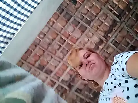 laiscibelle online show from 11-30-25, 06:19