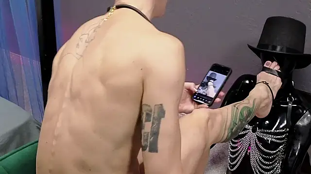 Dorothy Meyer online show from 10-25-25, 03:28