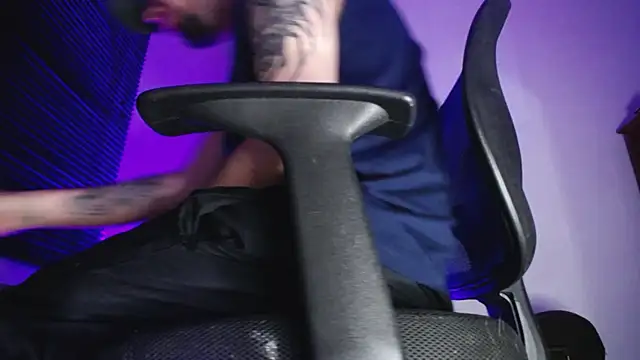 zacwatson  online show from 03-24-26, 02:22