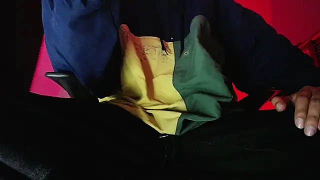 zacwatson  online show from 11-10-25, 02:16