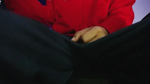 zacwatson  online show from 04-09-26, 11:05