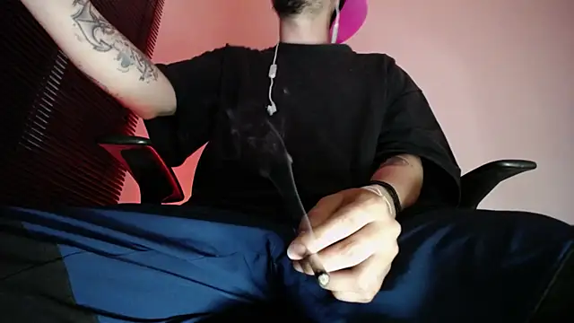 zacwatson  online show from 04-21-26, 02:47