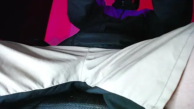 zacwatson  online show from 11-13-25, 01:53