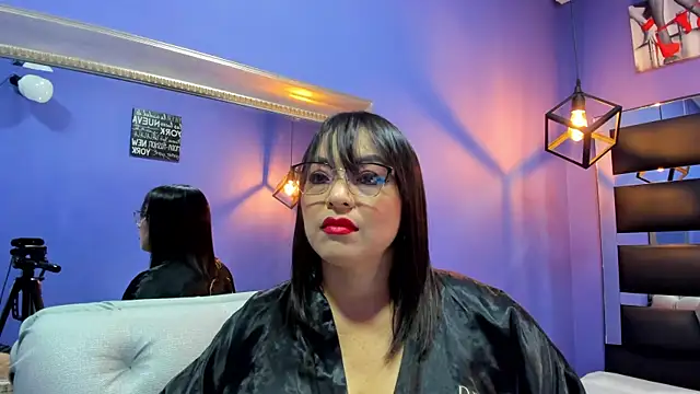 Romina017 online show from 10-21-25, 02:22