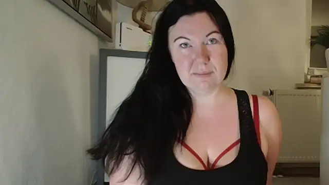 p6w official online show from 11-05-25, 04:15